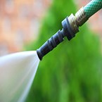 green garden hose spray