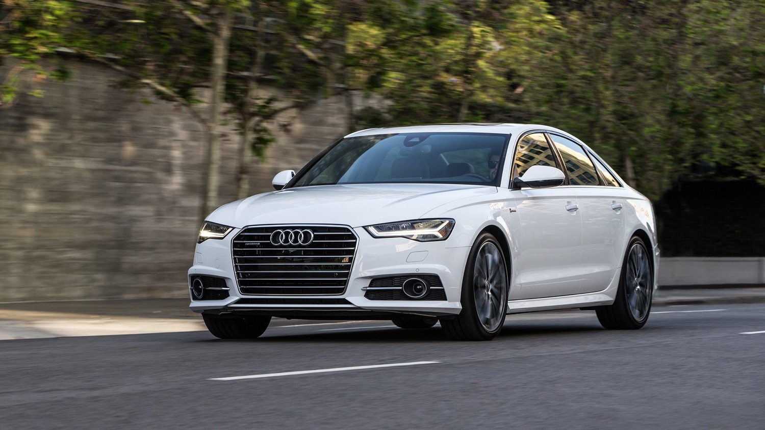 2017 Audi A6 Review, Pricing, and Specs