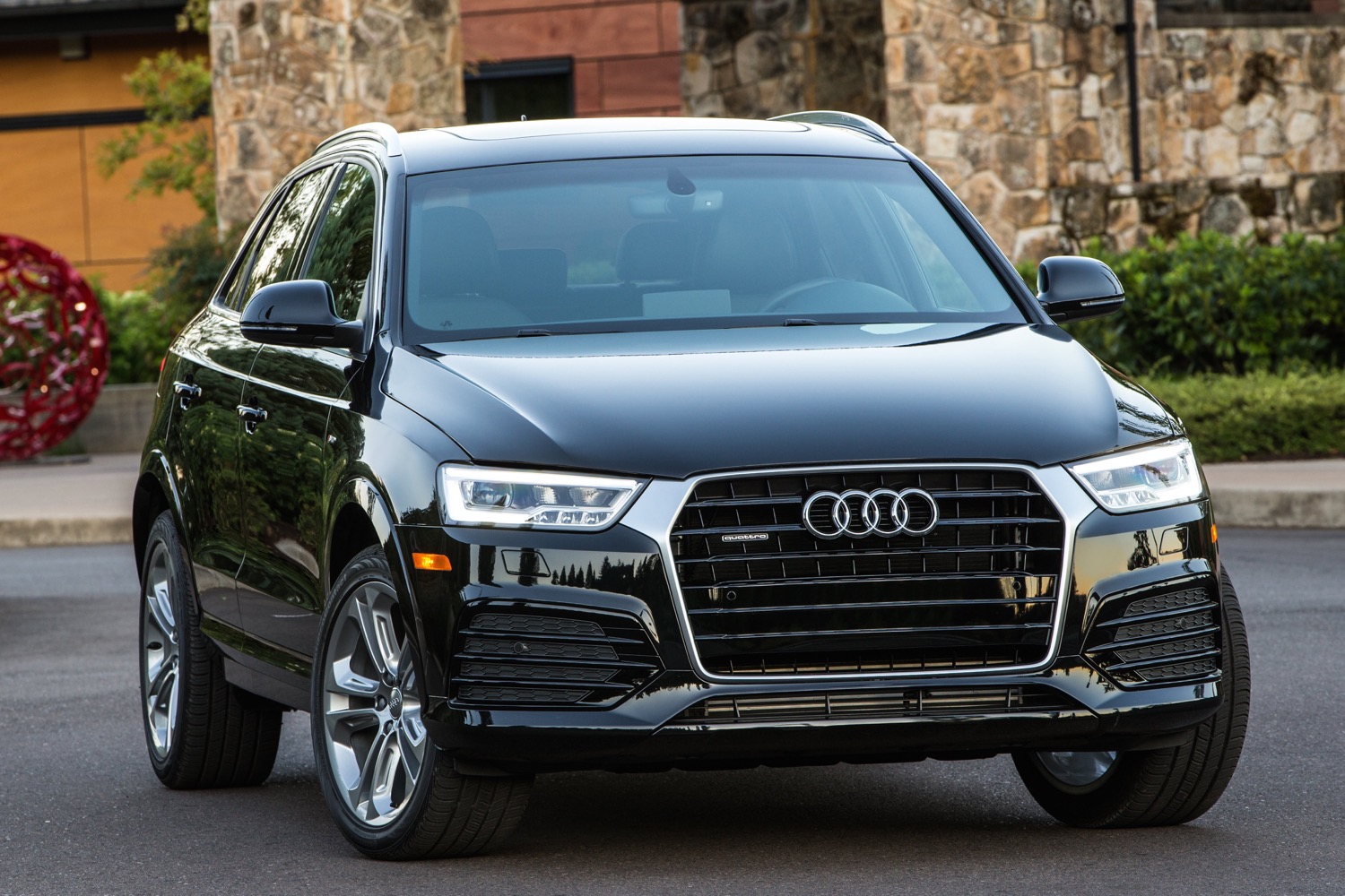 2016 Audi Q3 Review, Pricing, & Pictures