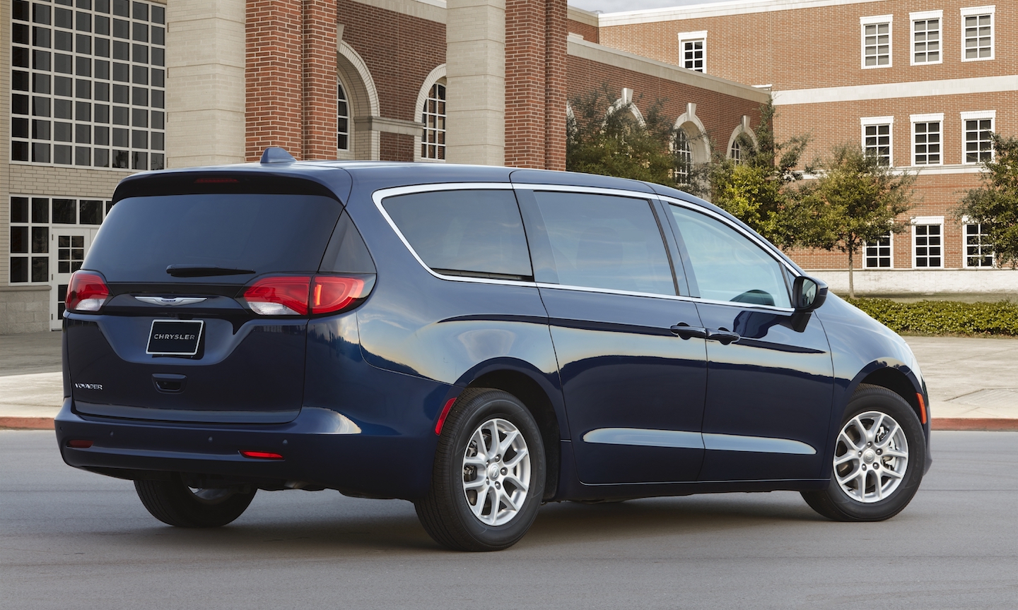 chrysler voyager 3rd row