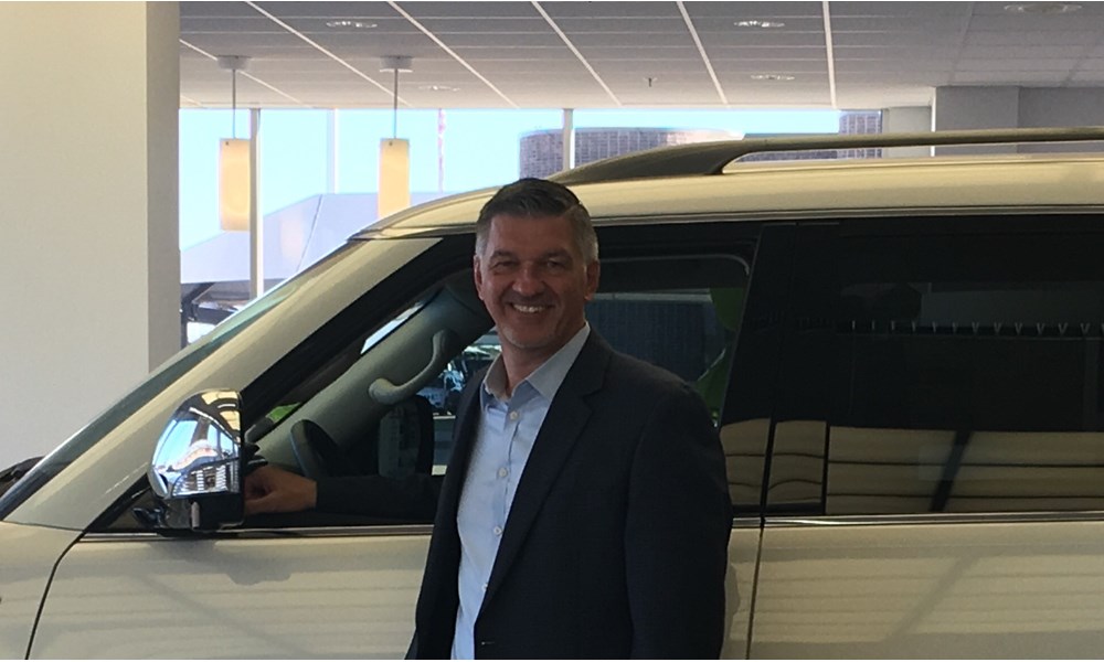 Bob Howard Nissan Staff Spotlight October Don Lindsey