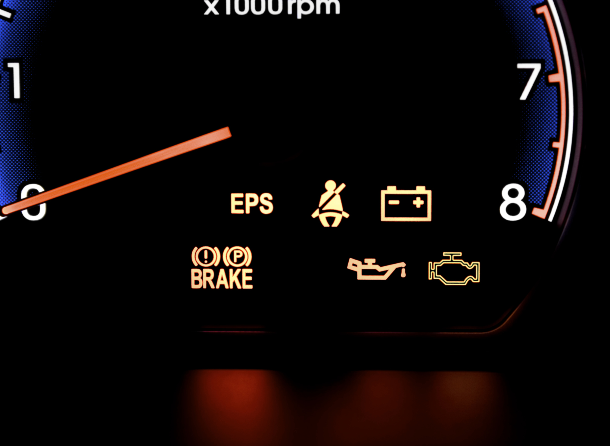 Light indicator online on car dashboard