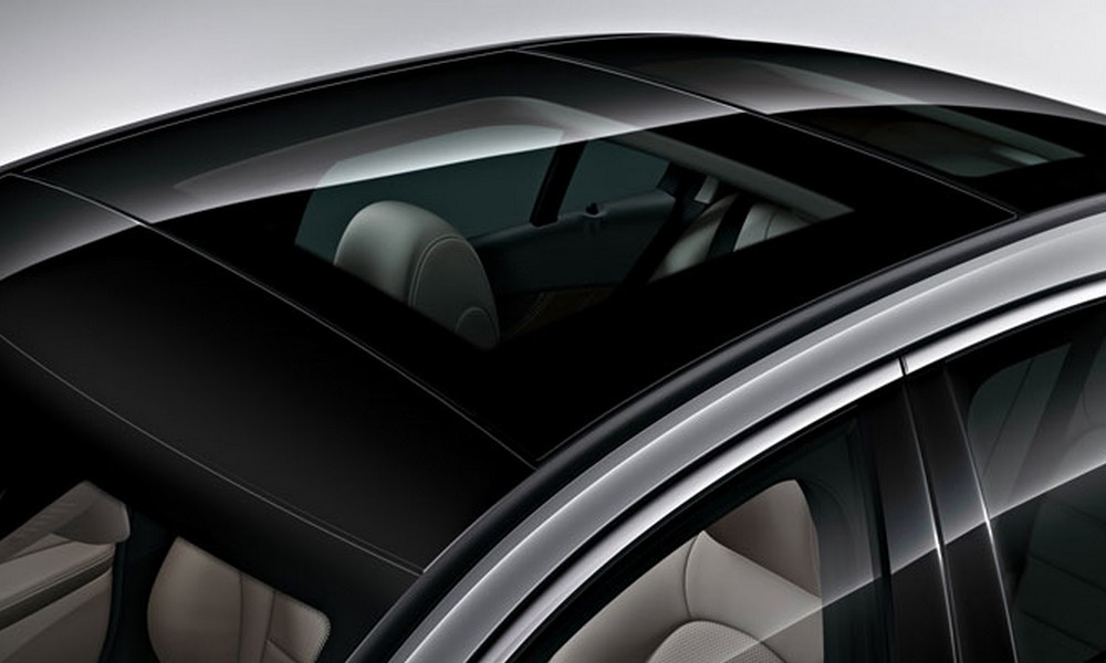 Mercedes Benz c класс Panoramic sunroof