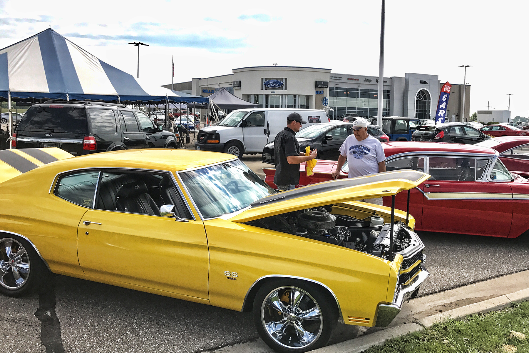 Mills Ford Chrysler Faces In the Crowd! Classic Car Show at Mills